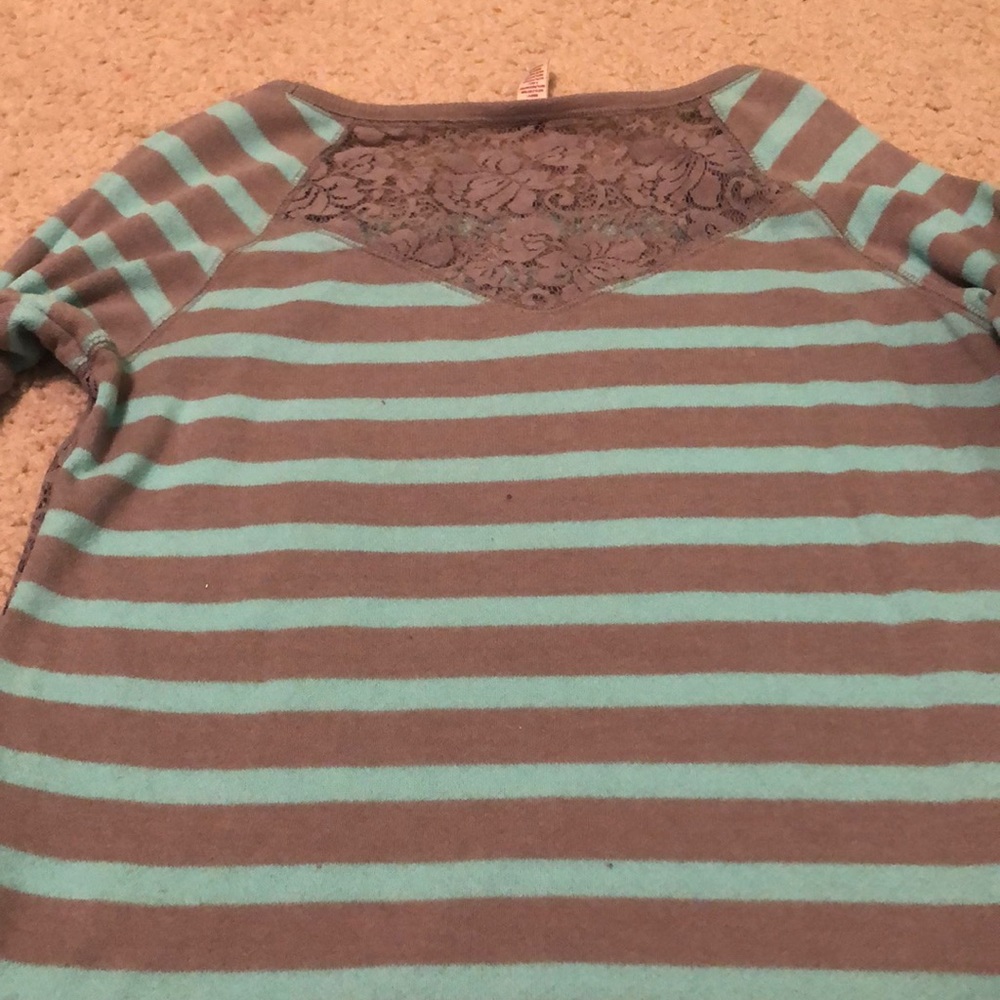 Sweater - Picture 2 of 2